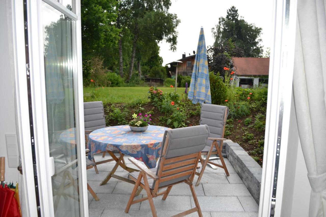 Ferienwohnung Meding Am See Шондорф-ам-Амерзее Екстериор снимка